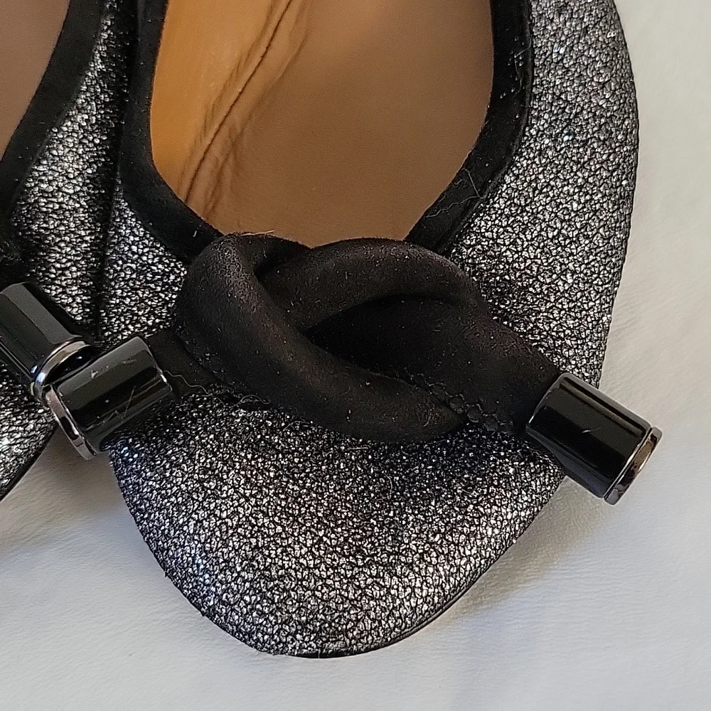 Donald J Pliner Black and Silver Sparkle Gracie Knot Flats Size 7.5